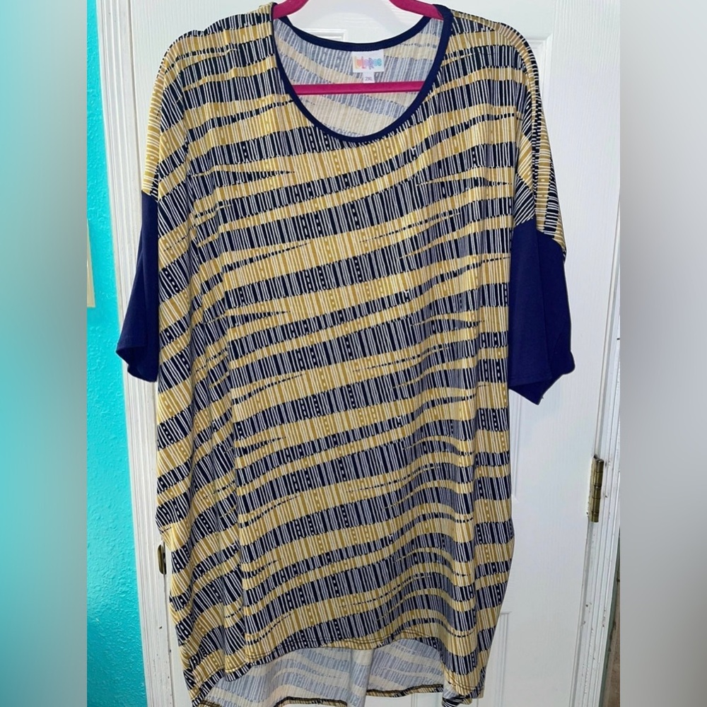 LuLaRoe Gold & Navy 2xl Irma